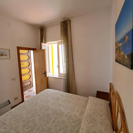 Casa Gialla Apartman *